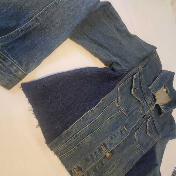 NWT Free People Lace Panel Denim Raw Hem Jacket Sz Medium Boho Hippie Cottage - Picture 4 of 9